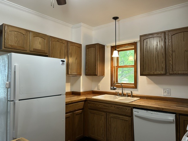 302 N Carroll Street Property Photo 19