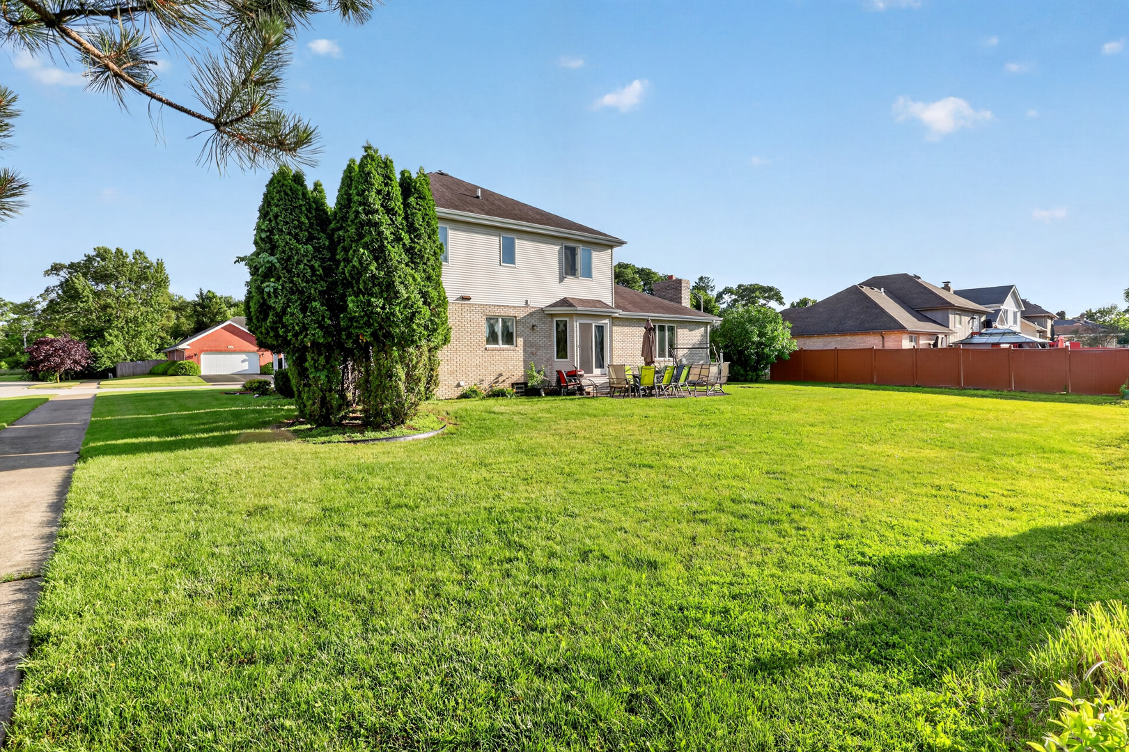 1692 185th Street Property Photo 49