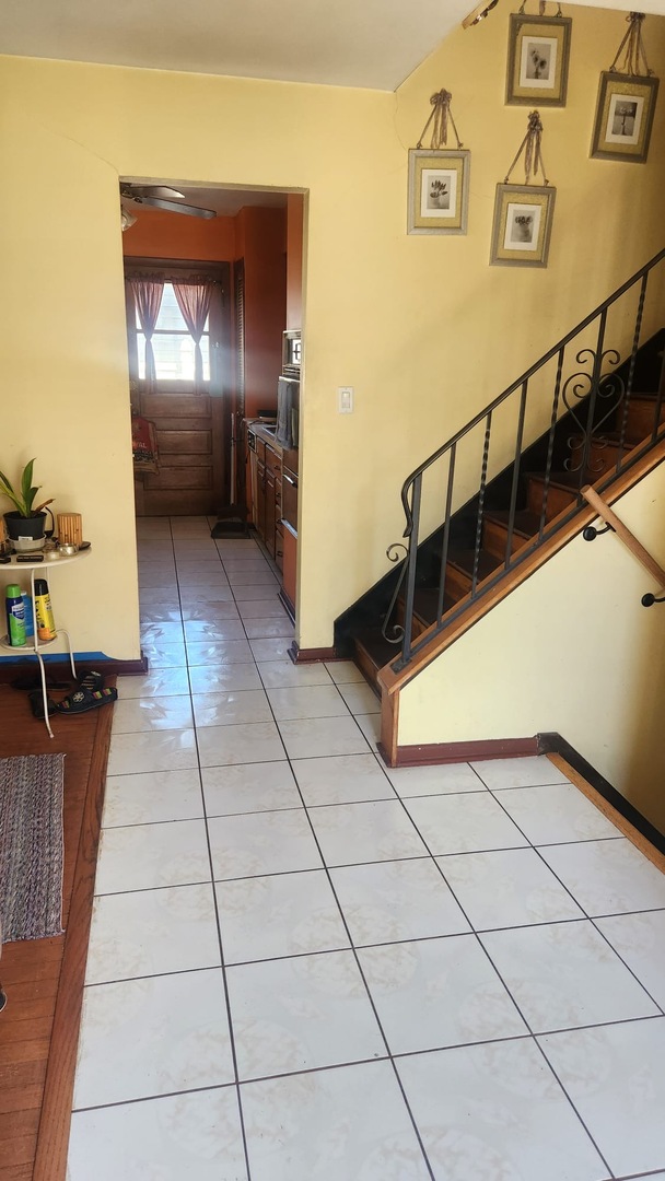 231 Lincoln Lane Property Photo 9