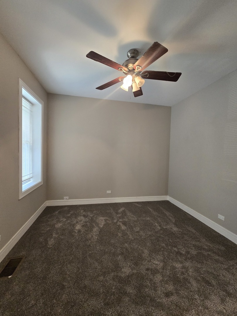 1847 W Garfield Boulevard 1 Property Photo 10