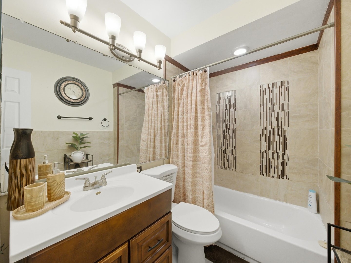 1829 217th Place Property Photo 17
