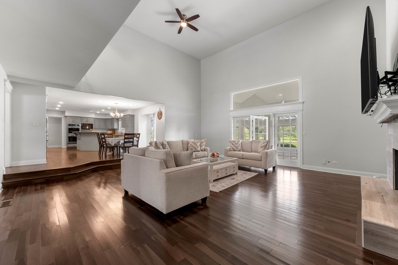 24161 Brancaster Drive Property Photo 11