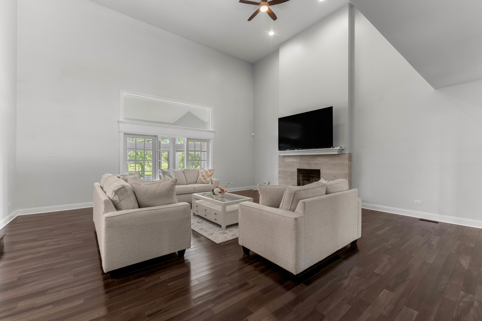 24161 Brancaster Drive Property Photo 12