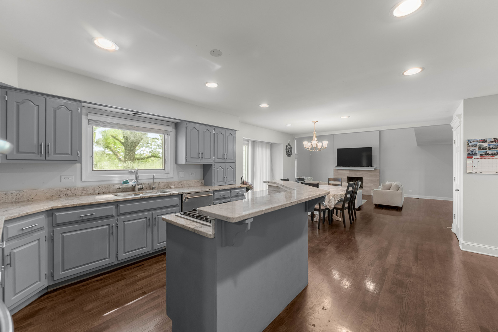 24161 Brancaster Drive Property Photo 14