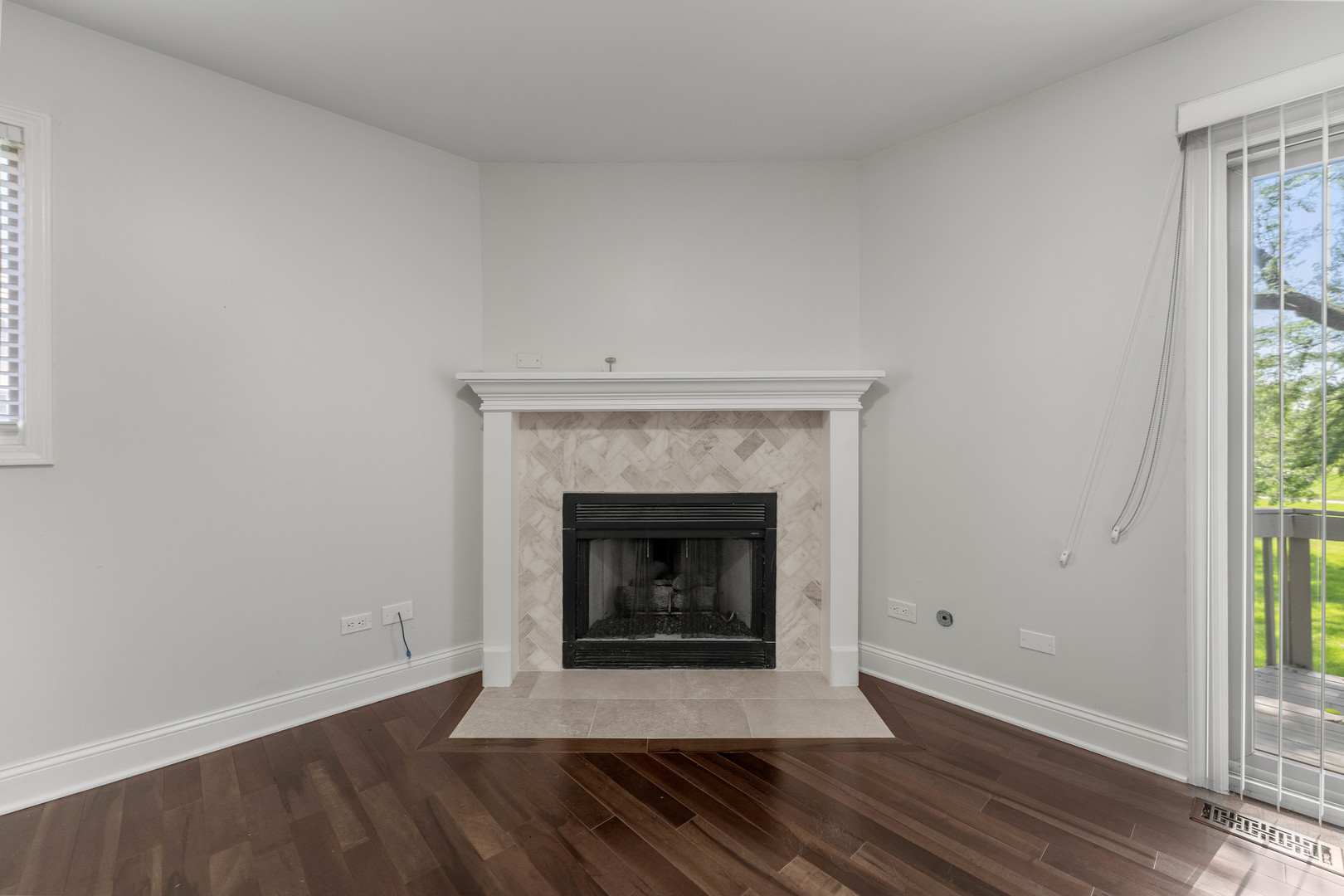 24161 Brancaster Drive Property Photo 31