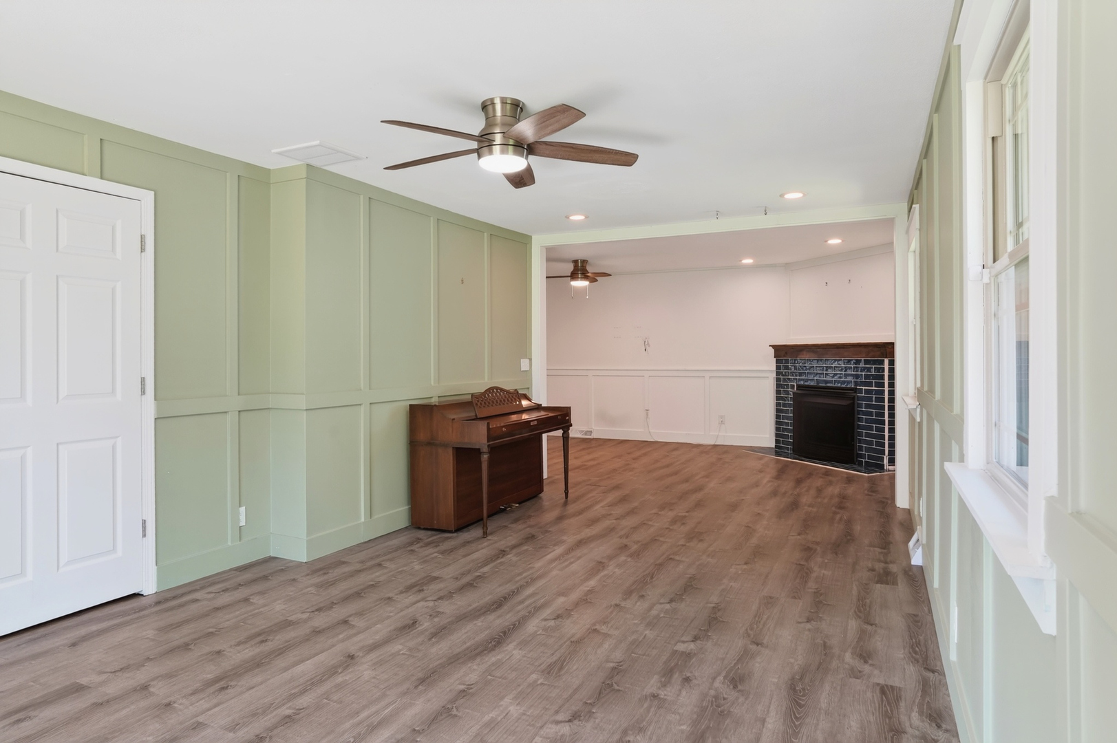 1004 S Division Street Property Photo 28