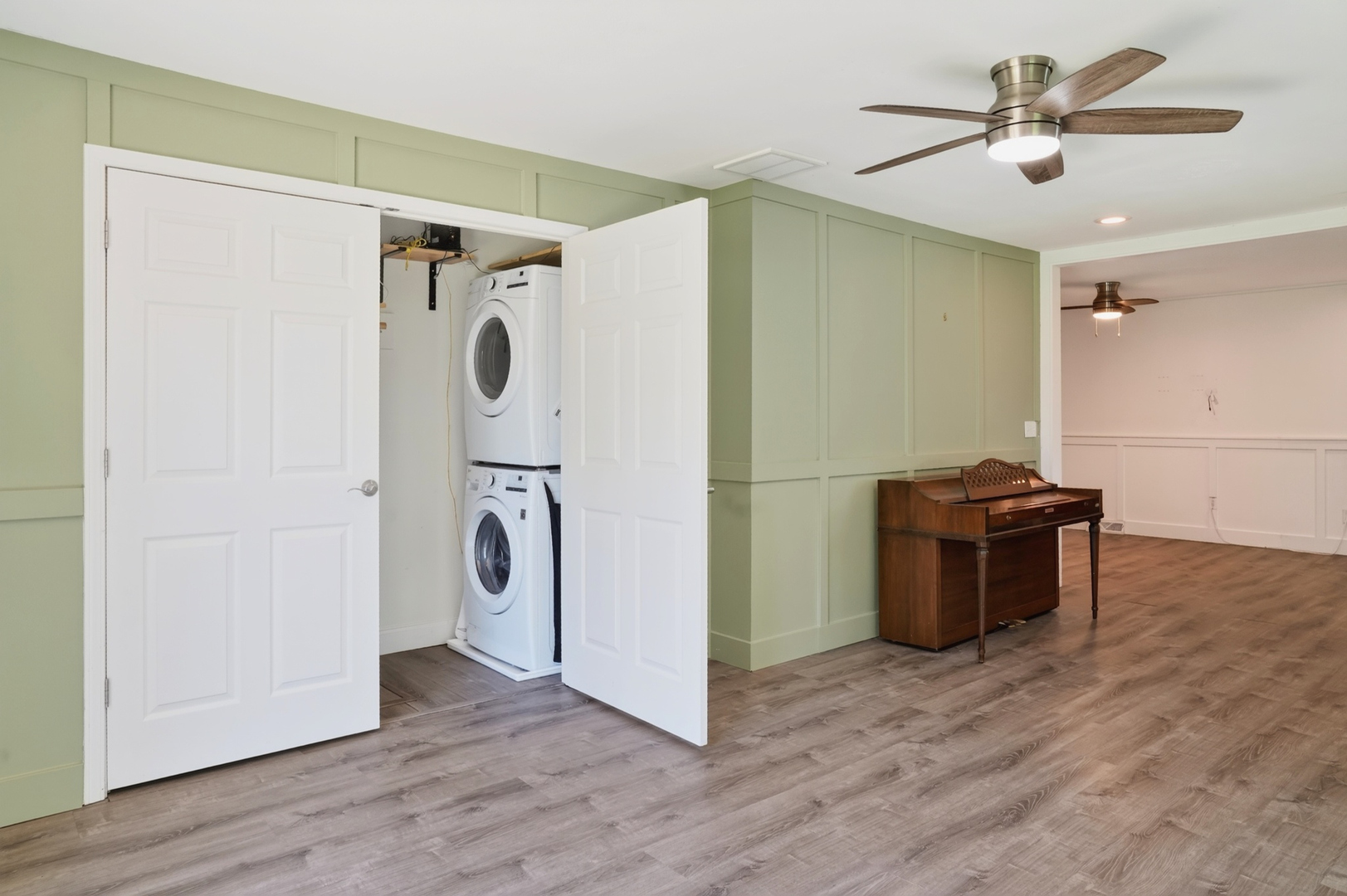 1004 S Division Street Property Photo 29