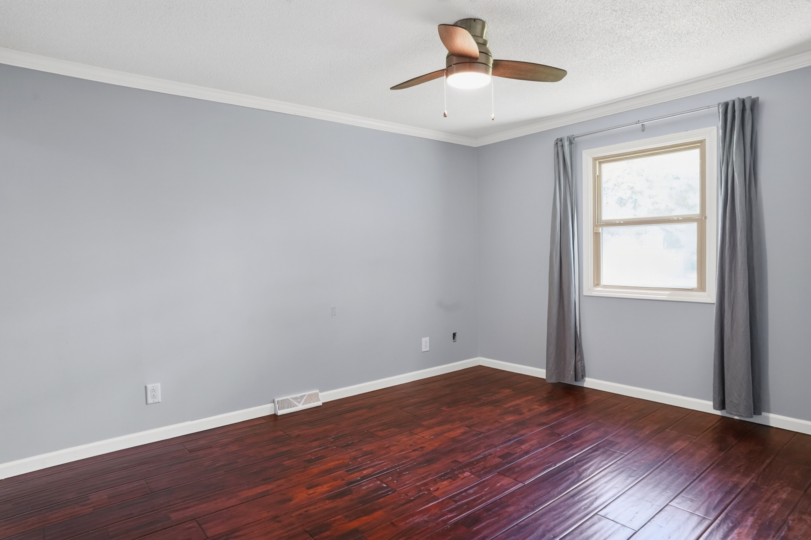 1004 S Division Street Property Photo 34