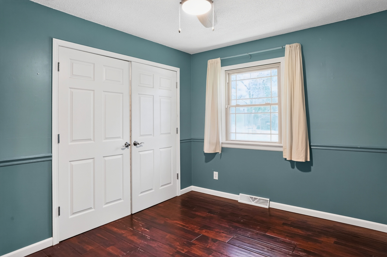 1004 S Division Street Property Photo 41