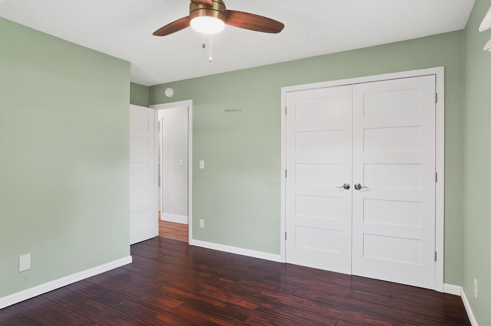 1004 S Division Street Property Photo 45