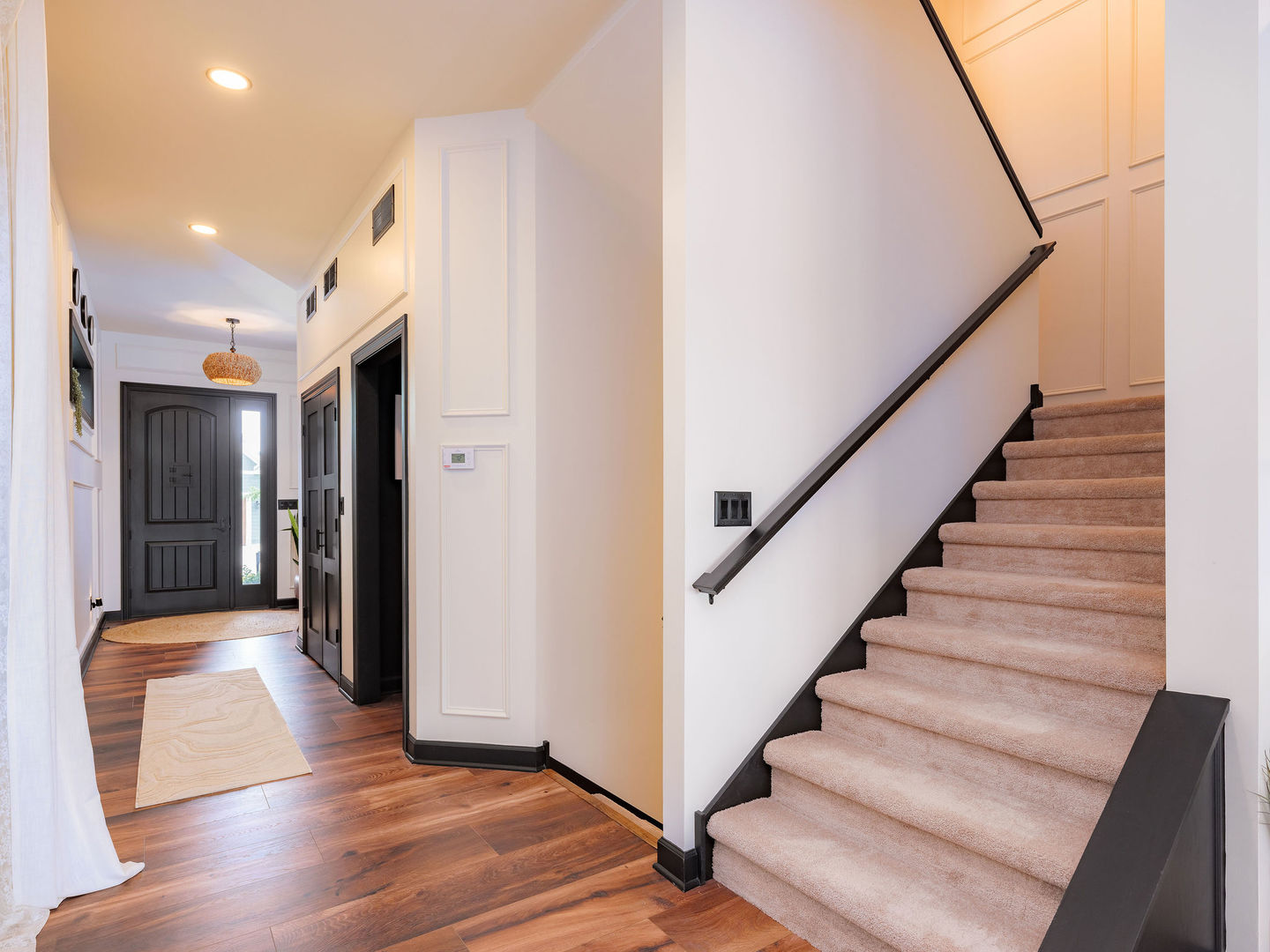 304 Leeward Way Property Photo 4