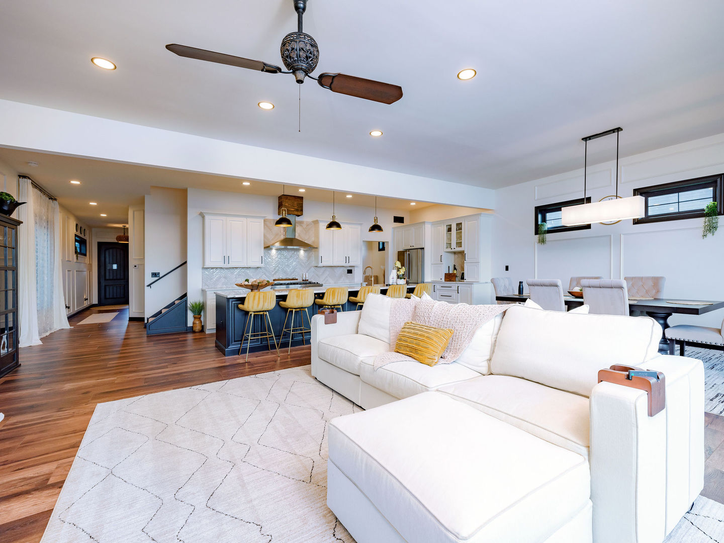 304 Leeward Way Property Photo 13