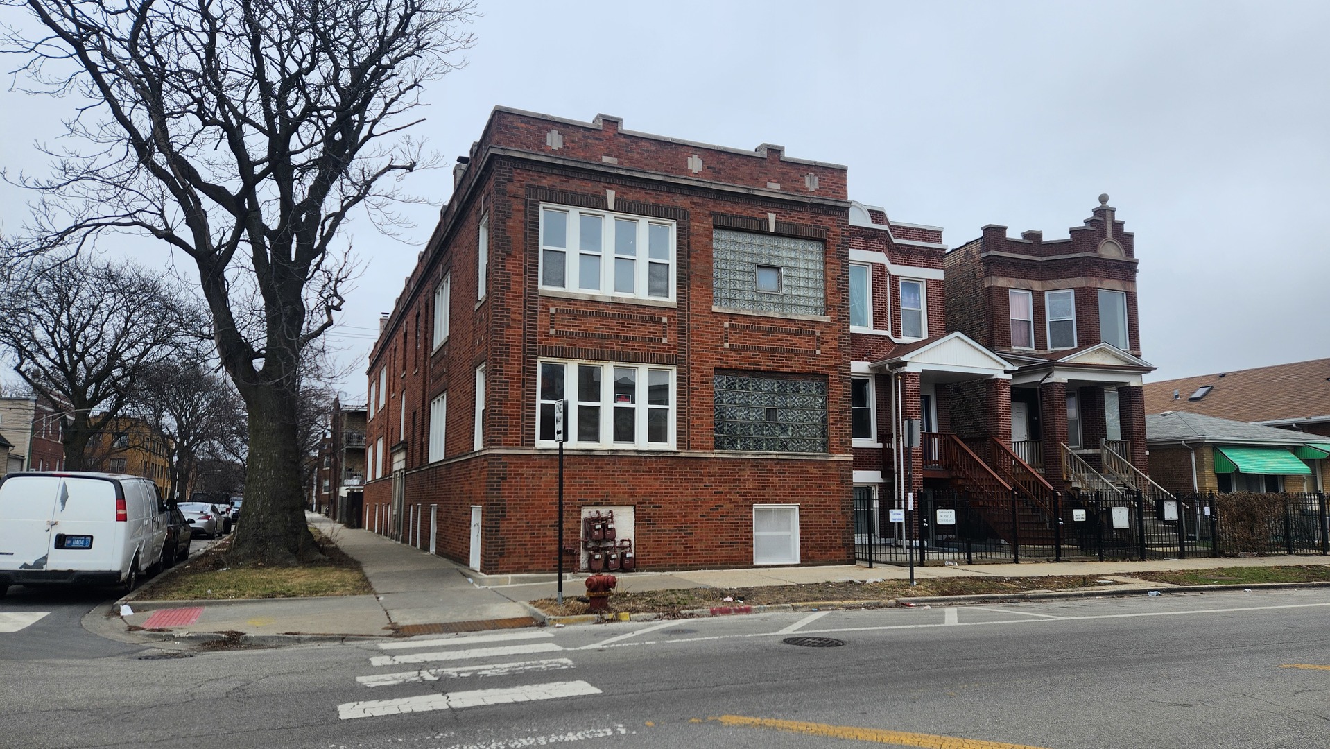 4355 W Le Moyne Street Property Photo 1