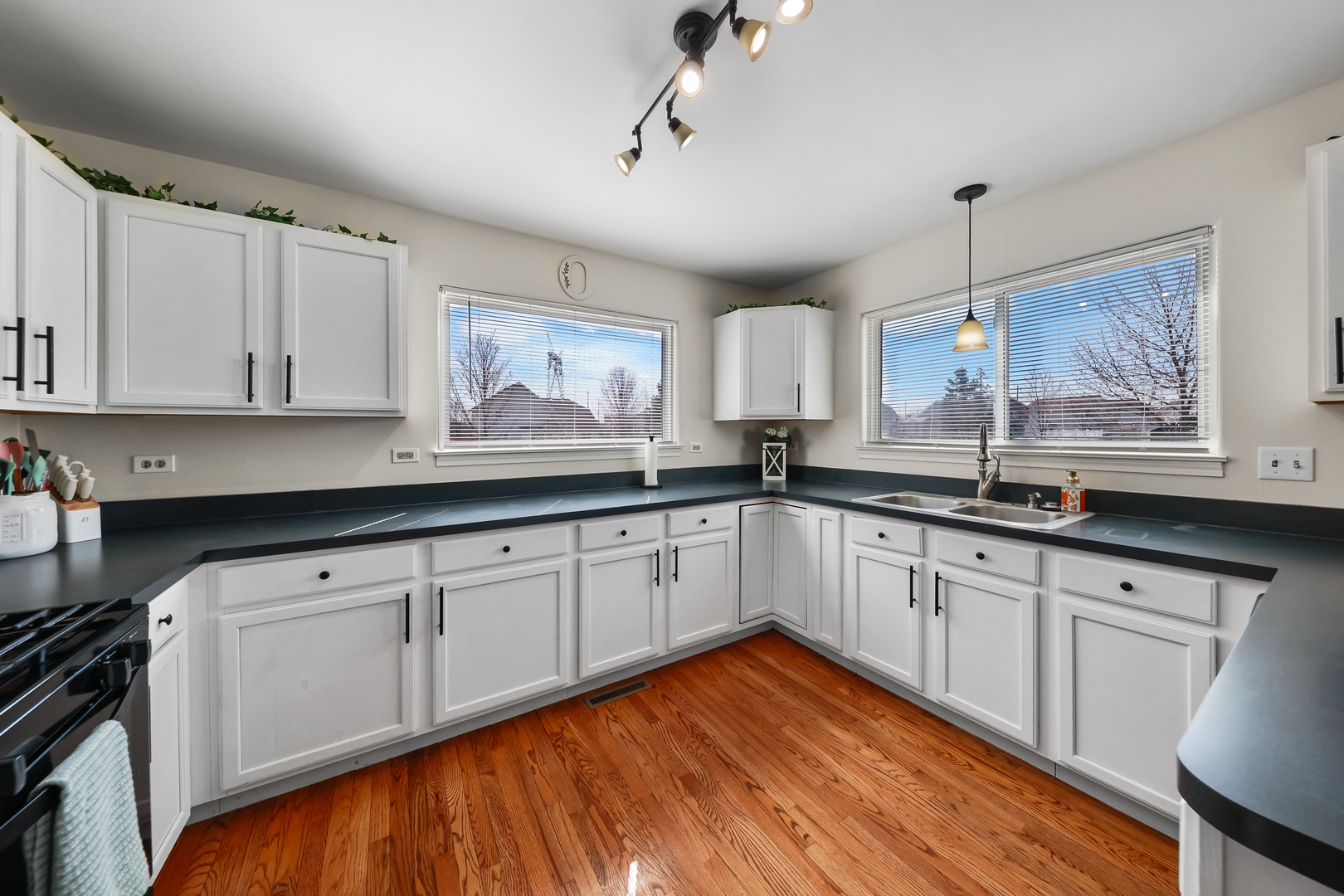 26140 S Bell Road Property Photo 5