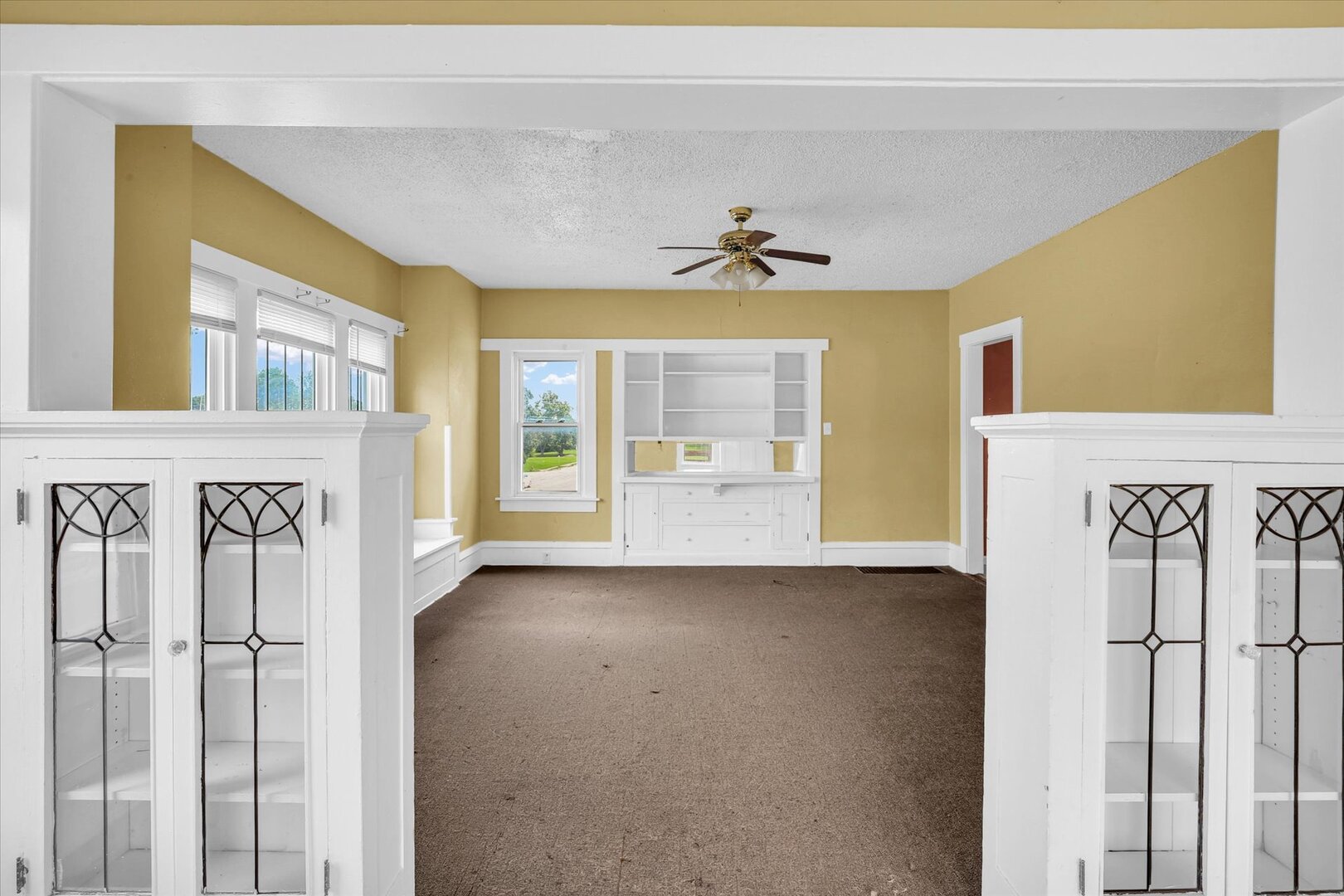 1305 W Macon Street Property Photo 8