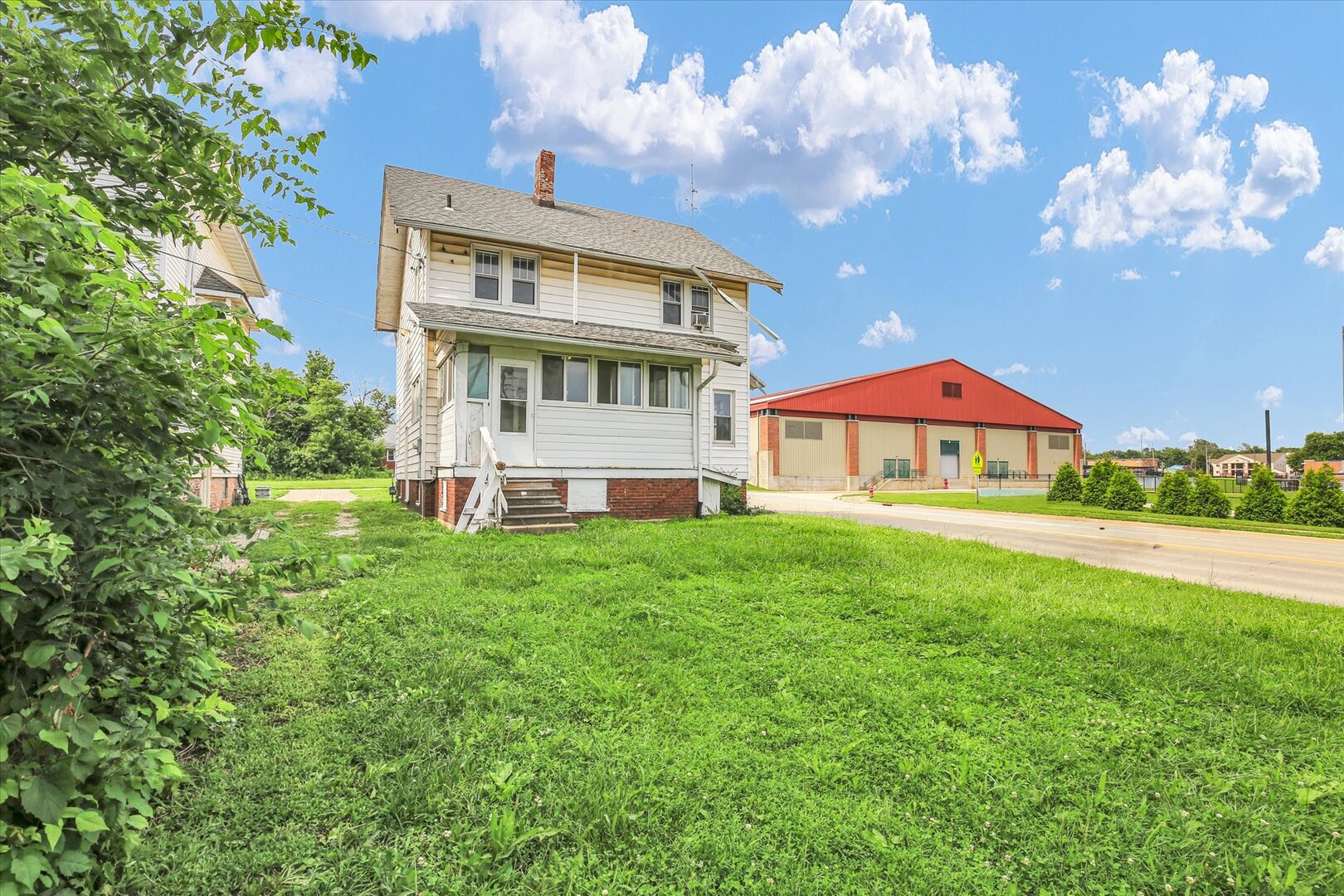 1305 W Macon Street Property Photo 33