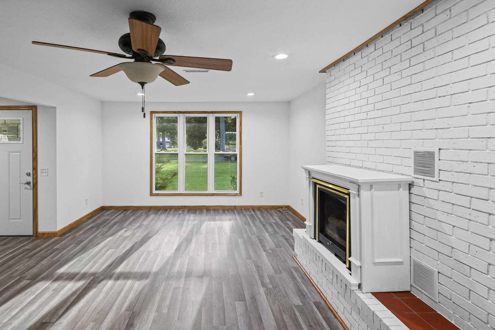 274 Oak Tree Avenue Property Photo 12
