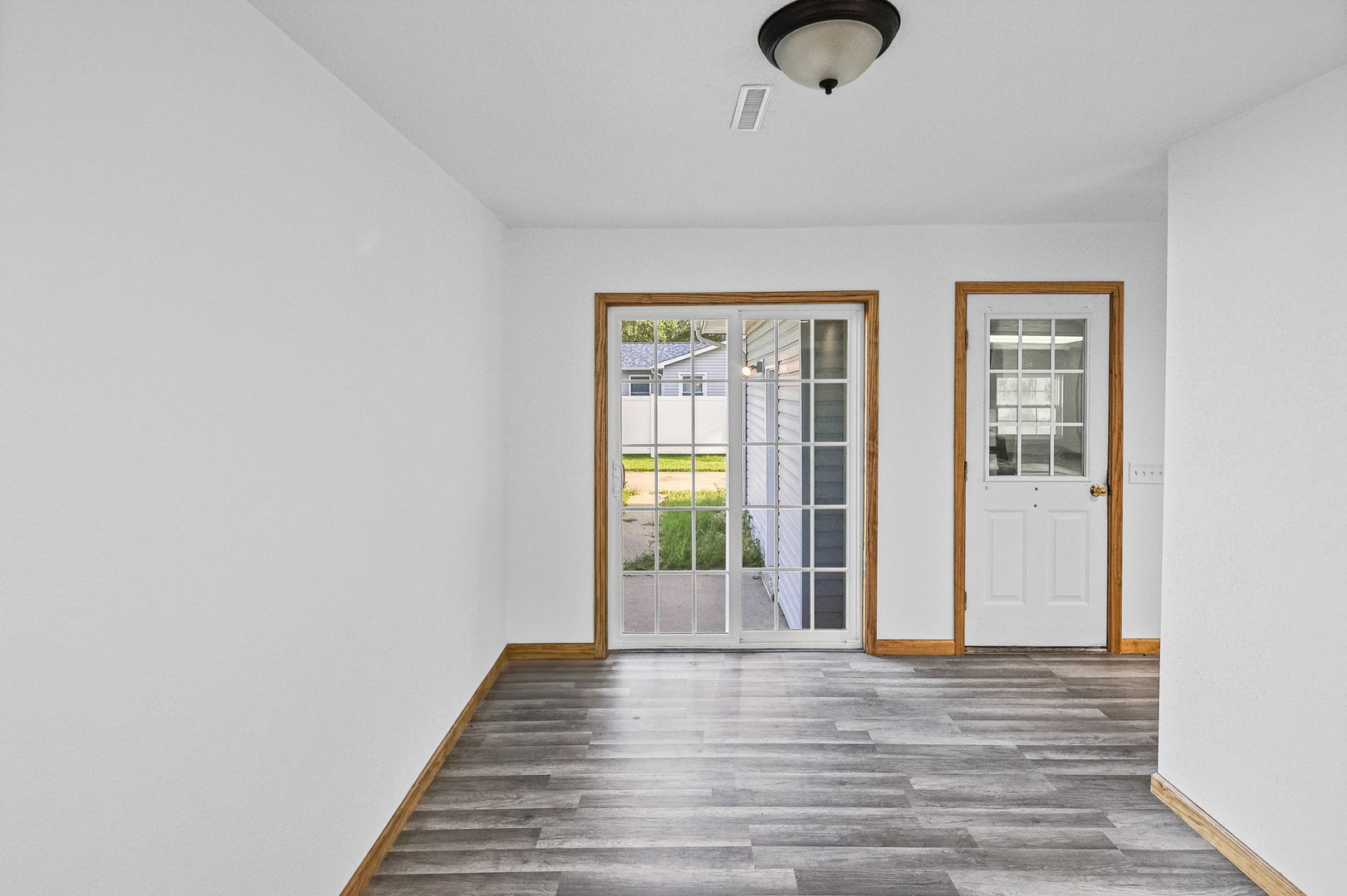 274 Oak Tree Avenue Property Photo 19