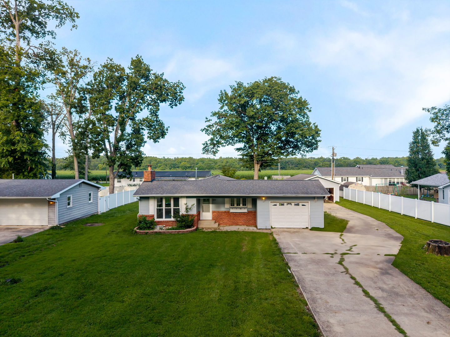 274 Oak Tree Avenue Property Photo 28