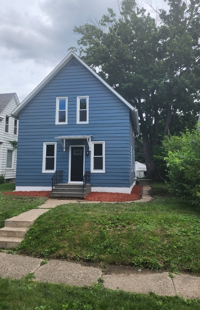 1718 11th Street Property Photo 1