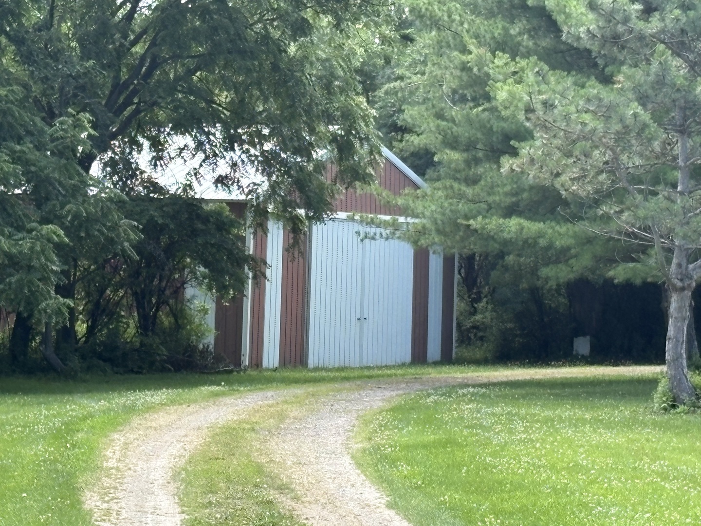23857 W Town Line Road Property Photo 9