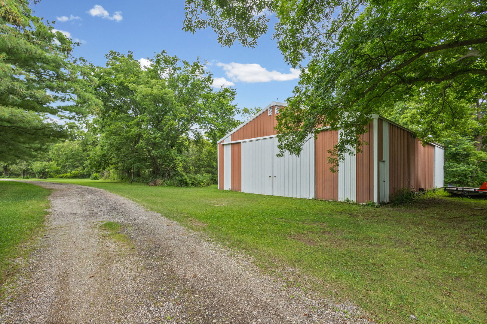 23857 W Town Line Road Property Photo 10