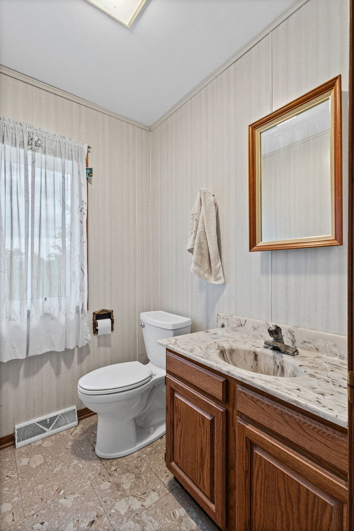 23857 W Town Line Road Property Photo 30