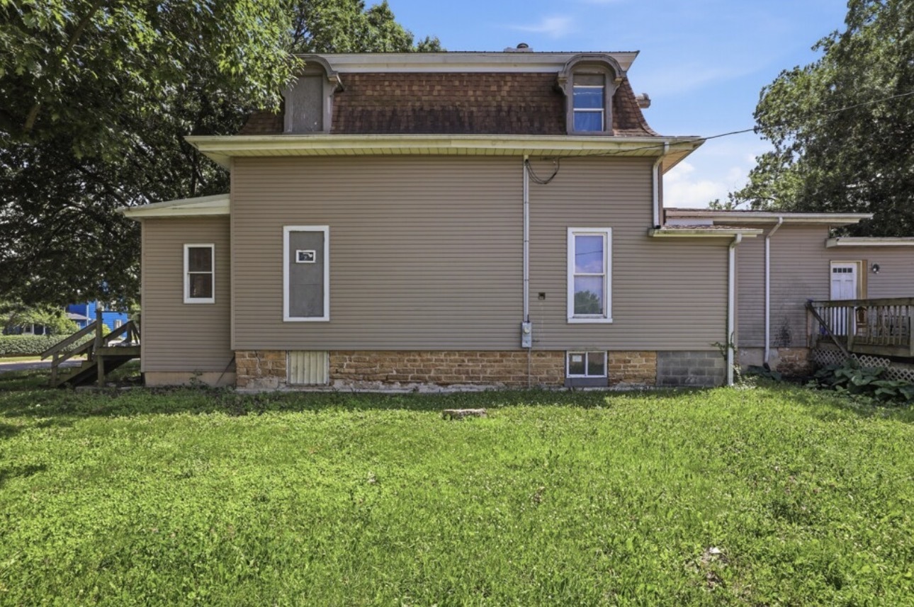 711 5th Avenue Property Photo 7