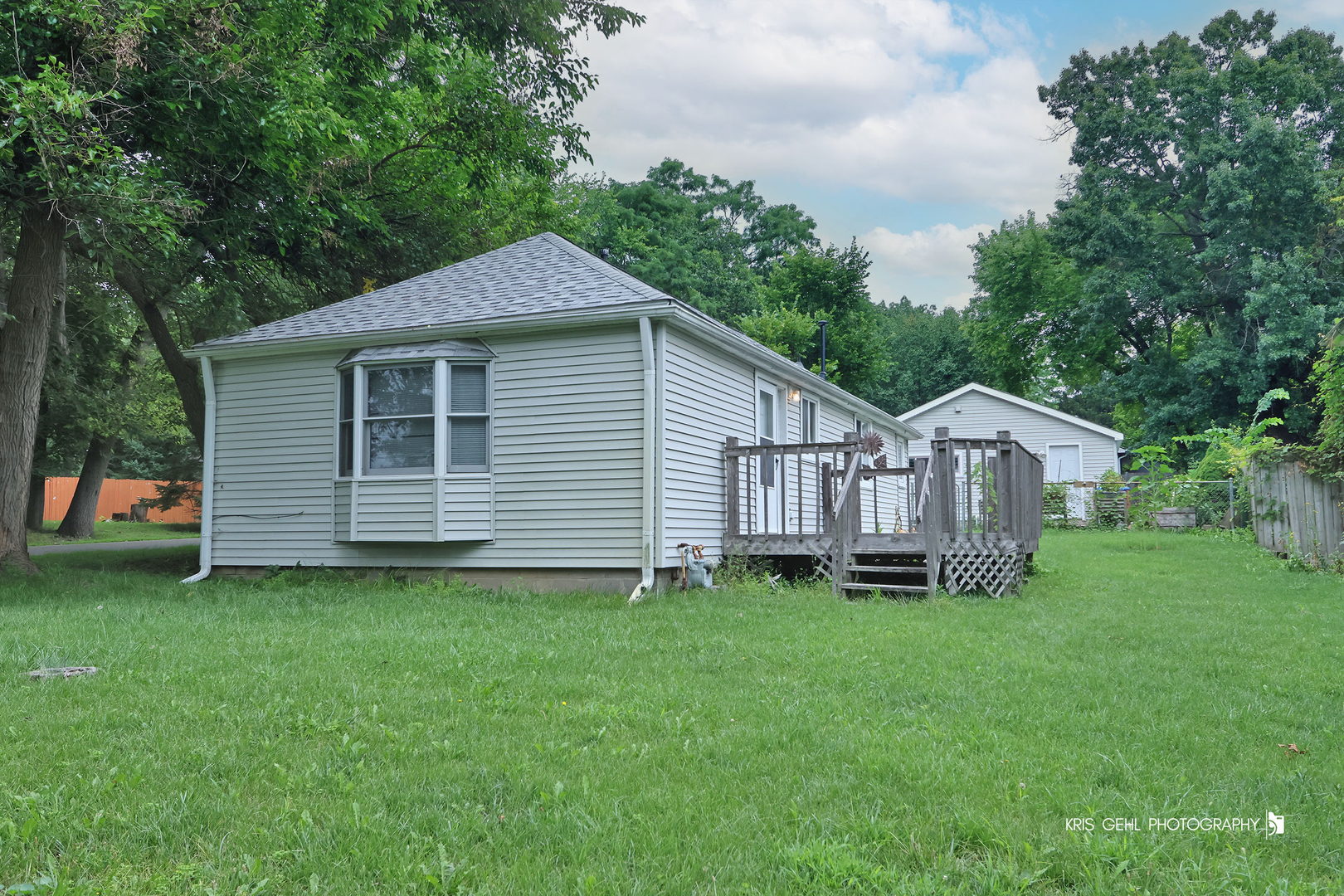35831 N Helendale Road Property Photo 1