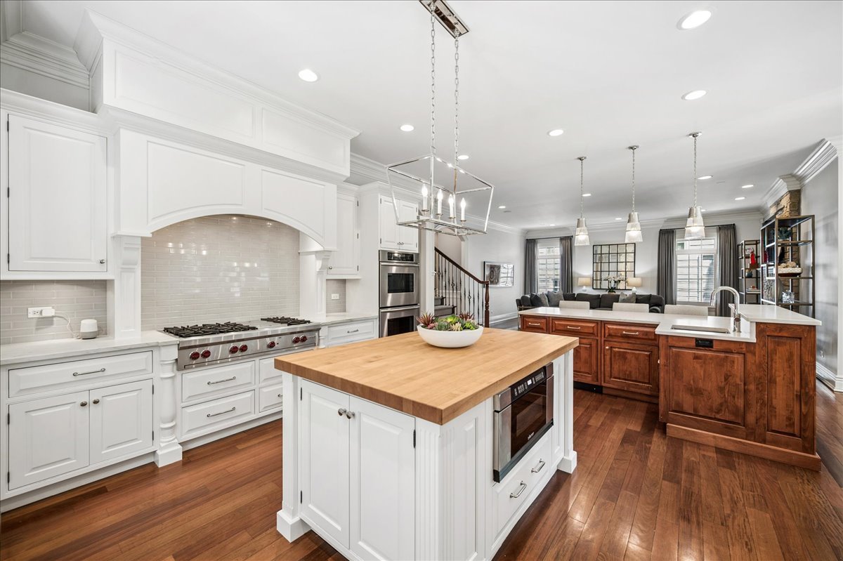 654 Pine Street Property Photo 19