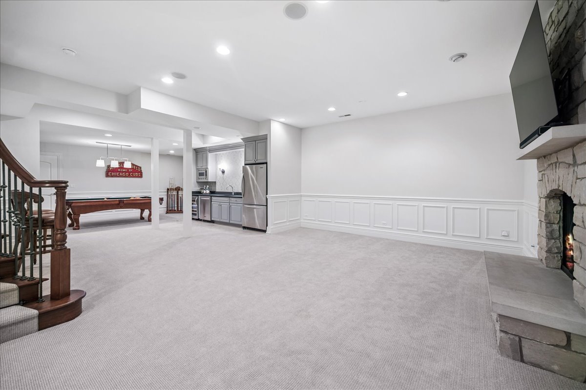654 Pine Street Property Photo 42