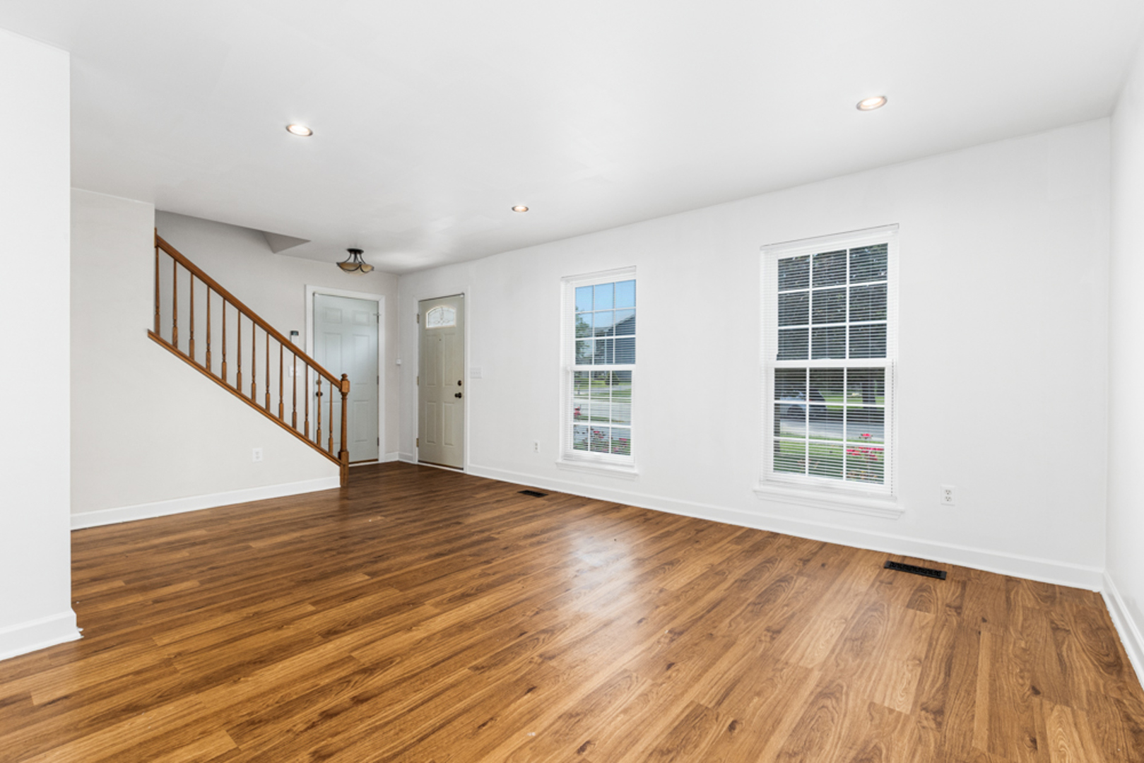 13656 S Jonesport Circle Property Photo 3