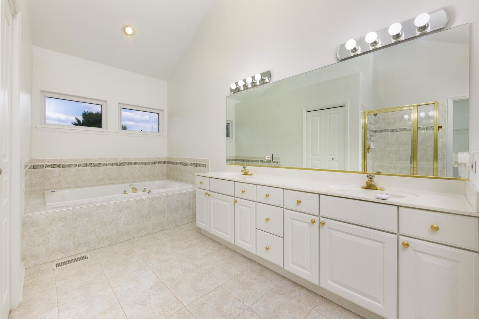 2855 Clara Avenue Property Photo 36