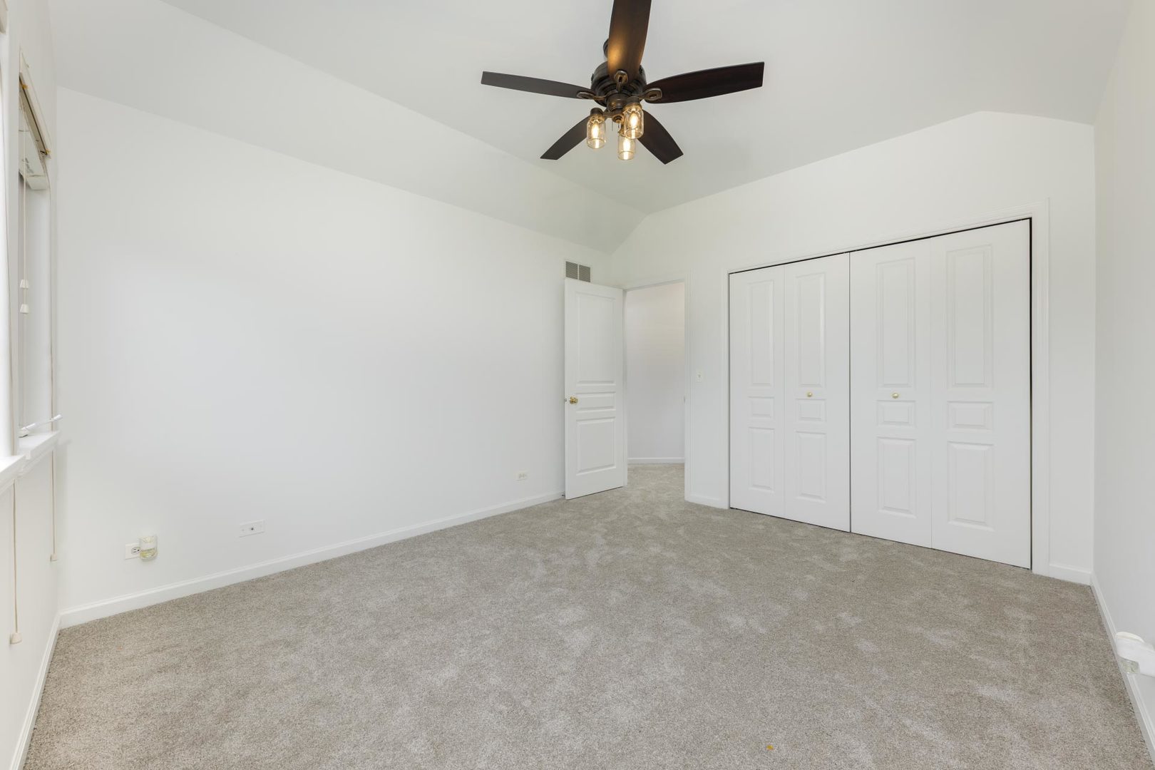 2855 Clara Avenue Property Photo 44