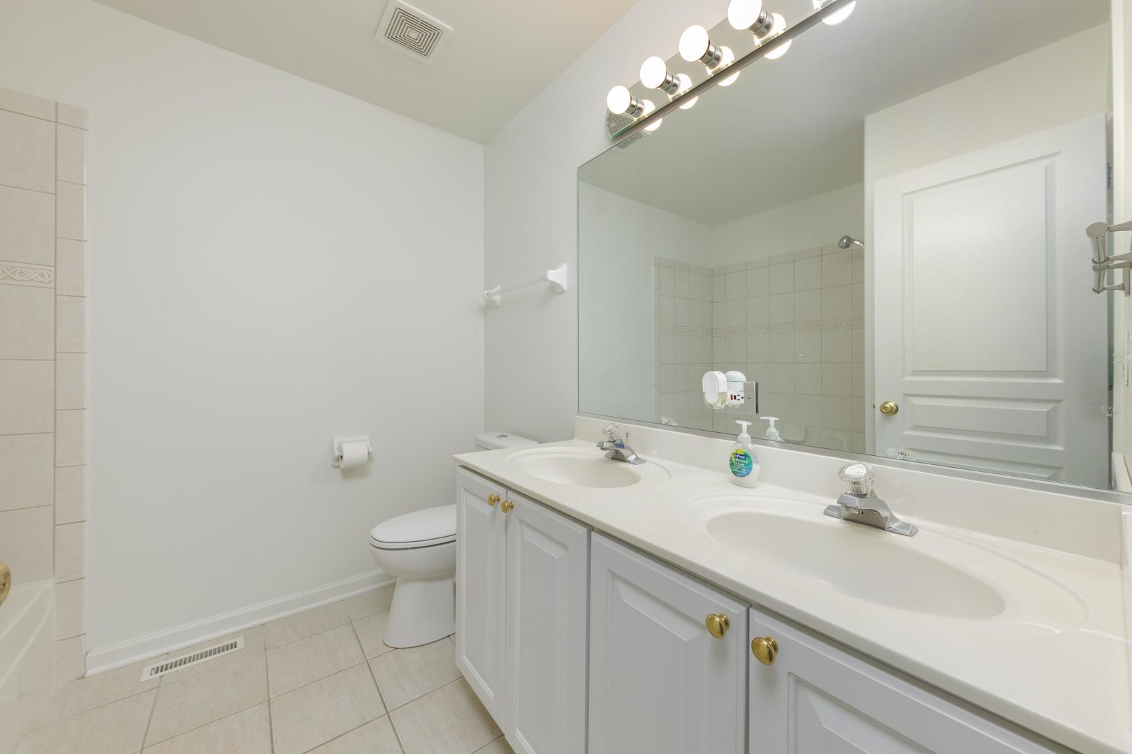 2855 Clara Avenue Property Photo 51