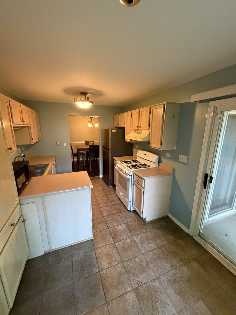 205 Ashbury Lane E3 Property Photo 8