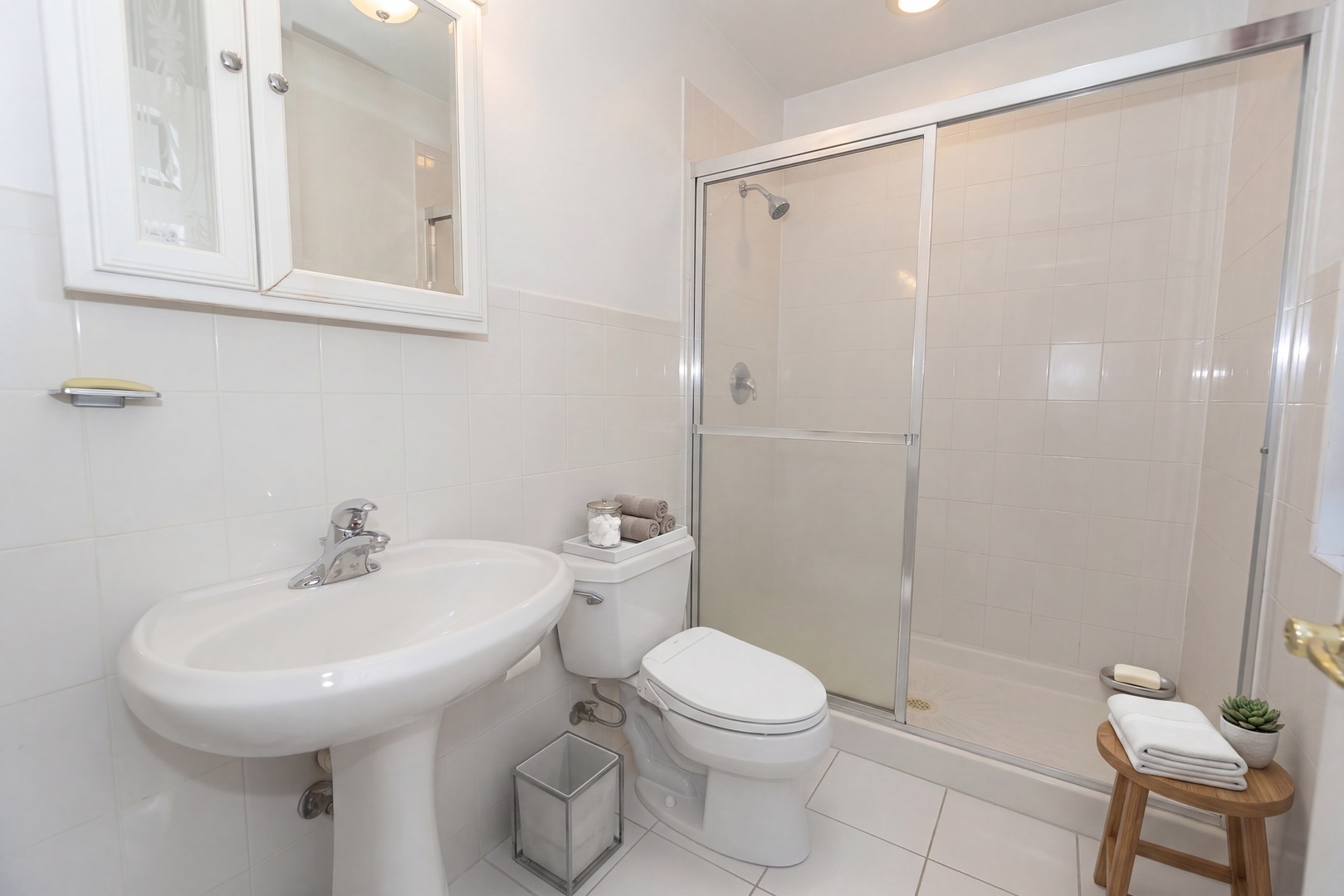 124 Westward Ho Drive Property Photo 8