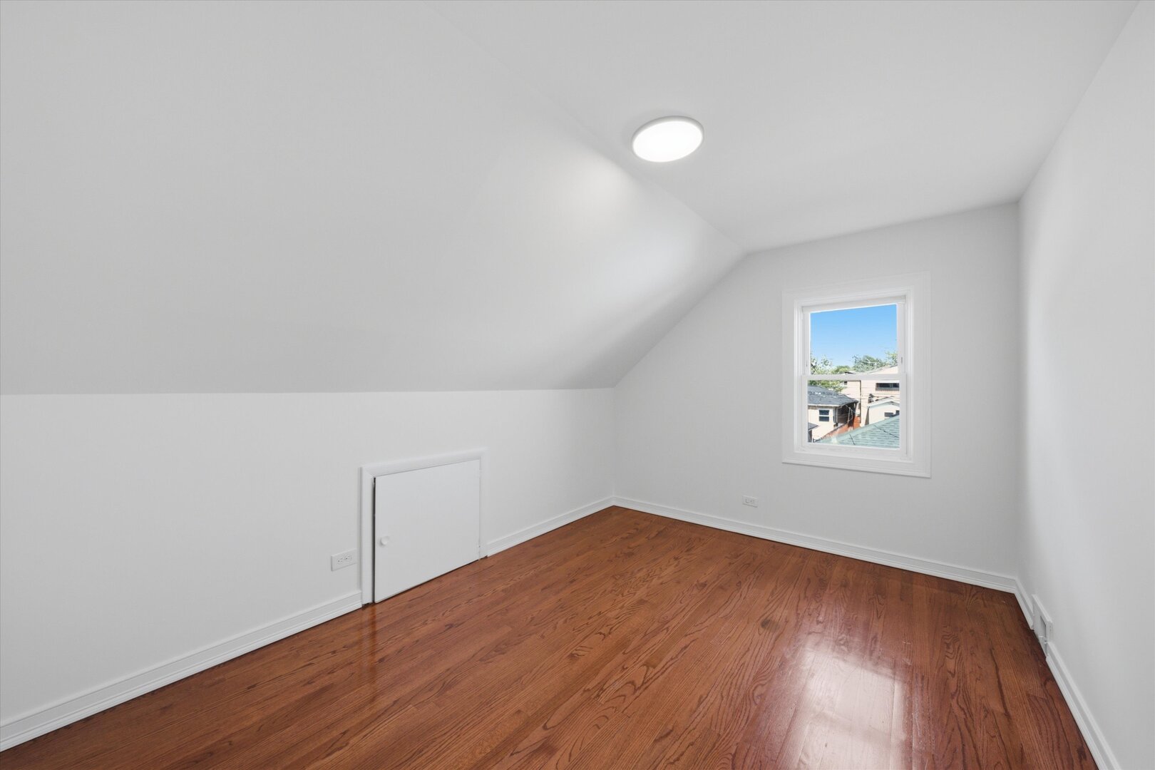 7205 S Lawndale Avenue Property Photo 25