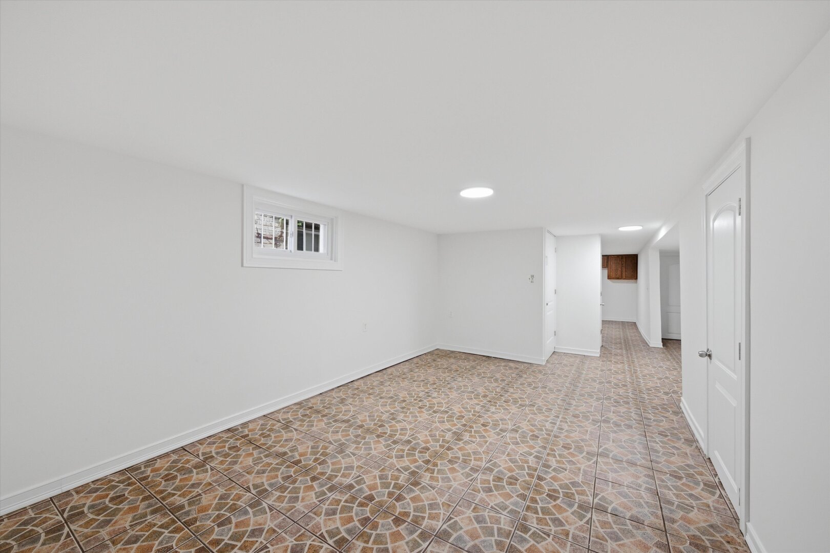 7205 S Lawndale Avenue Property Photo 28