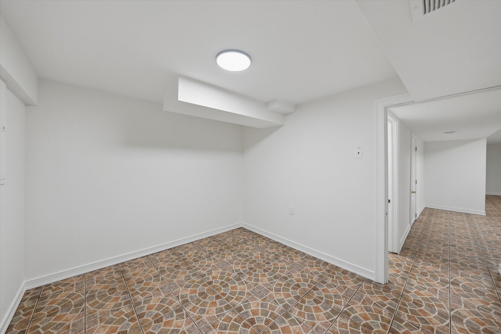 7205 S Lawndale Avenue Property Photo 34
