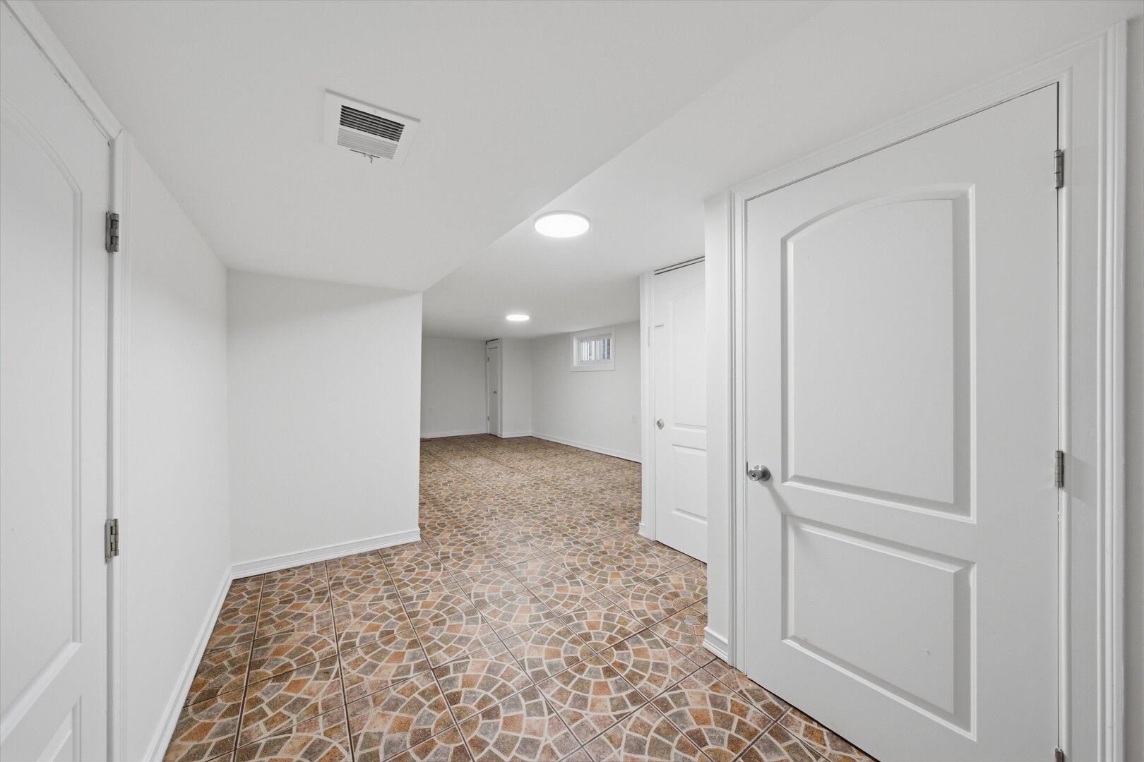 7205 S Lawndale Avenue Property Photo 37