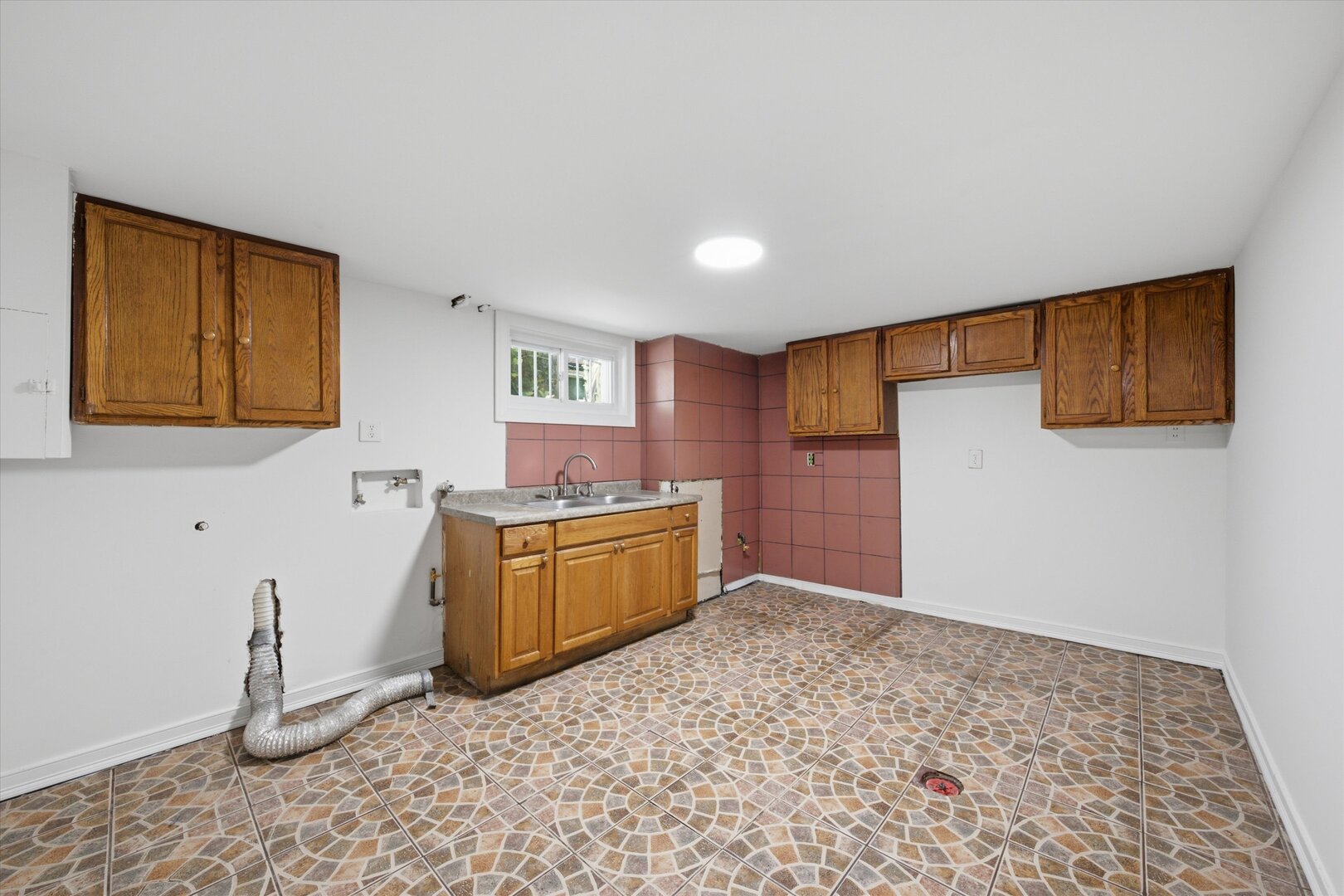 7205 S Lawndale Avenue Property Photo 39