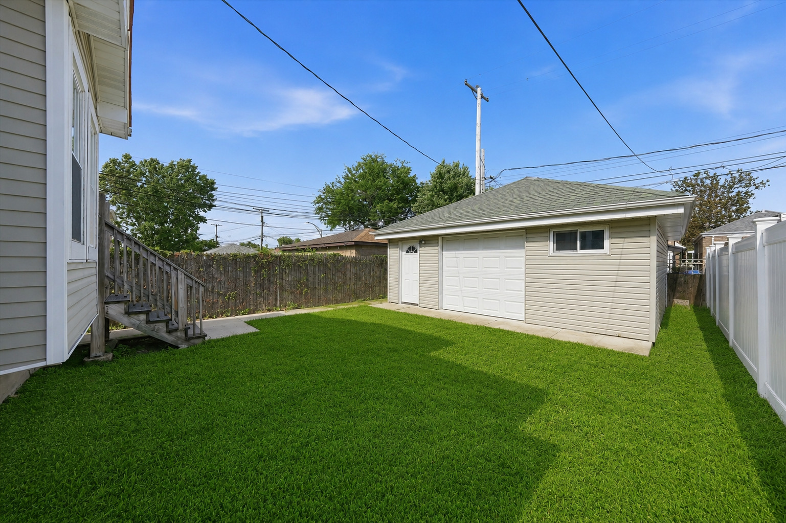 7205 S Lawndale Avenue Property Photo 42