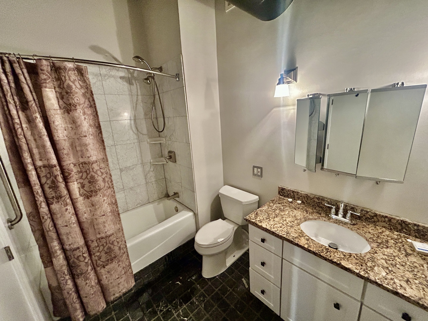 1327 W Washington Boulevard 2bc Property Photo 26