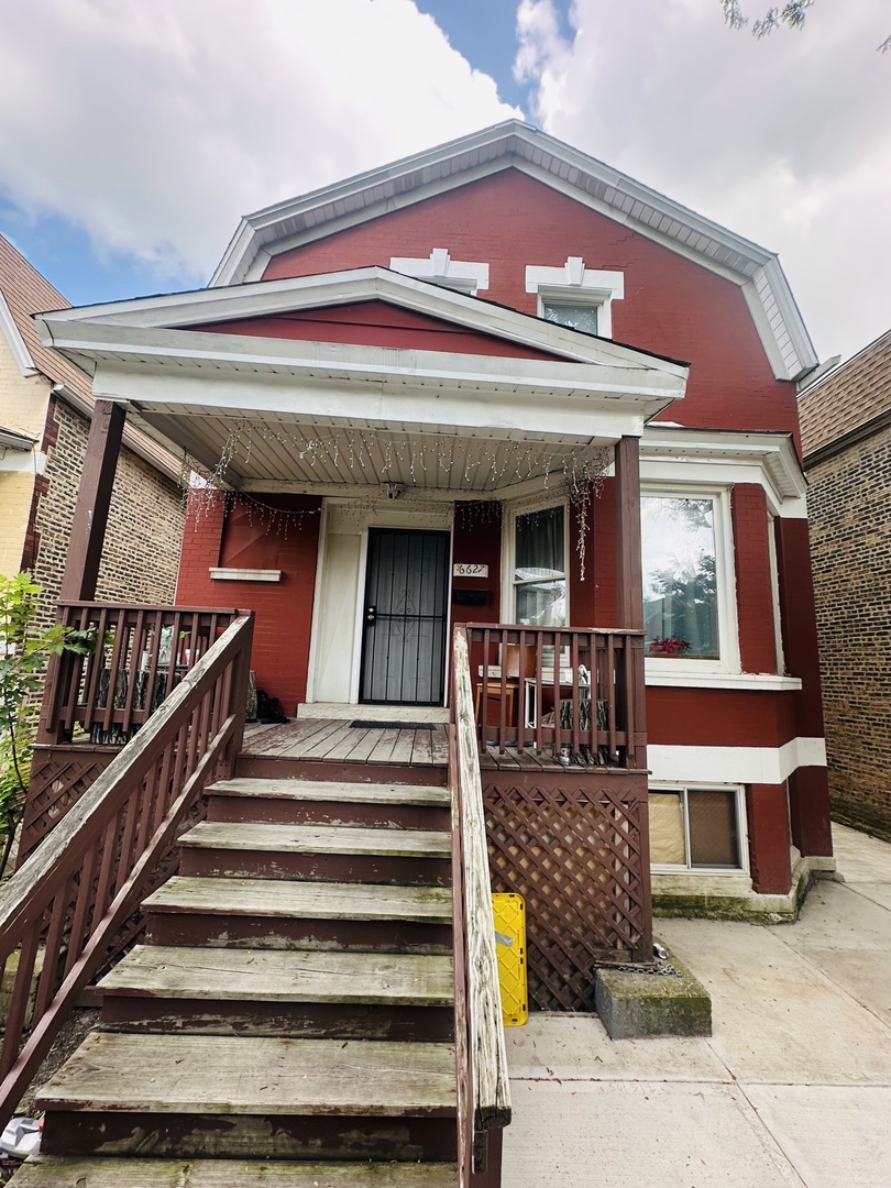 6627 S Marshfield Avenue Property Photo 1