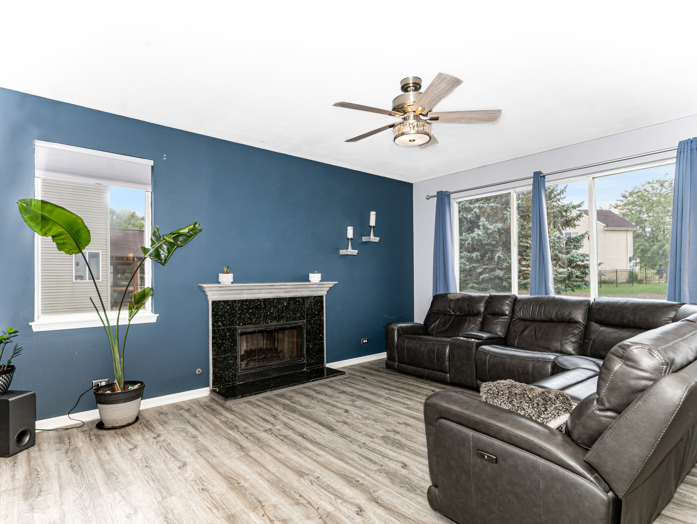 6006 Breezeland Court Property Photo 3