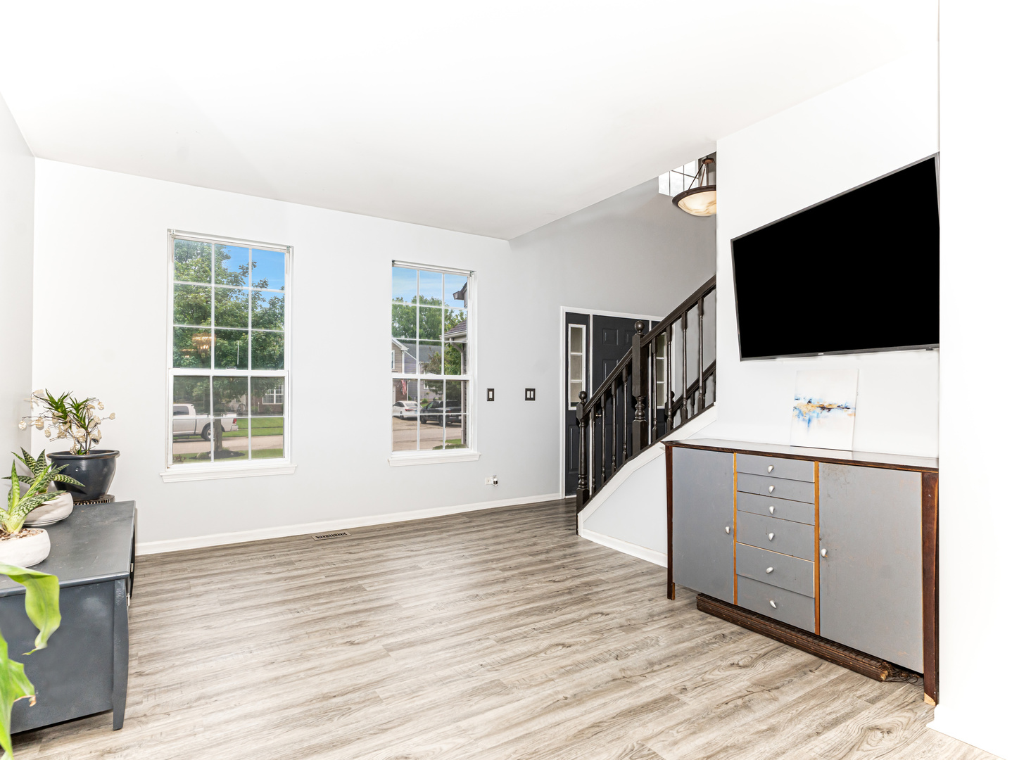 6006 Breezeland Court Property Photo 10