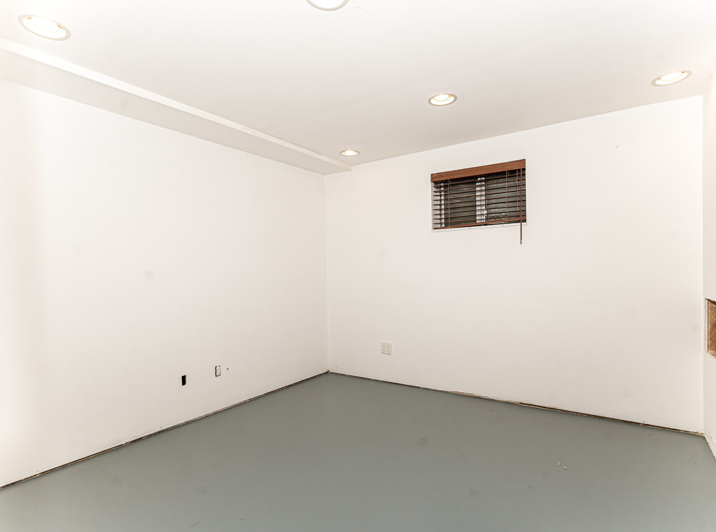 6006 Breezeland Court Property Photo 27