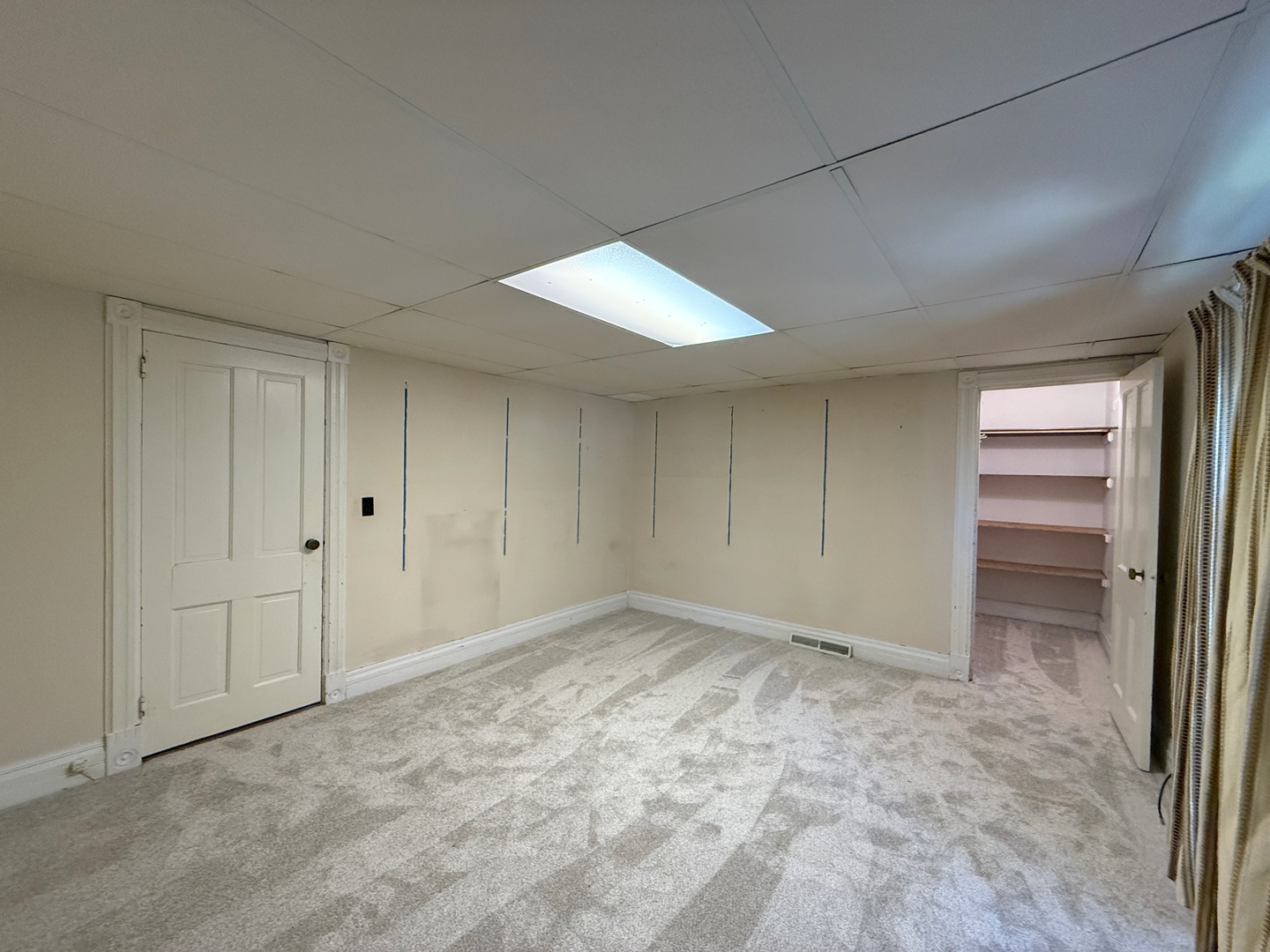 211 E 4th Avenue Property Photo 30