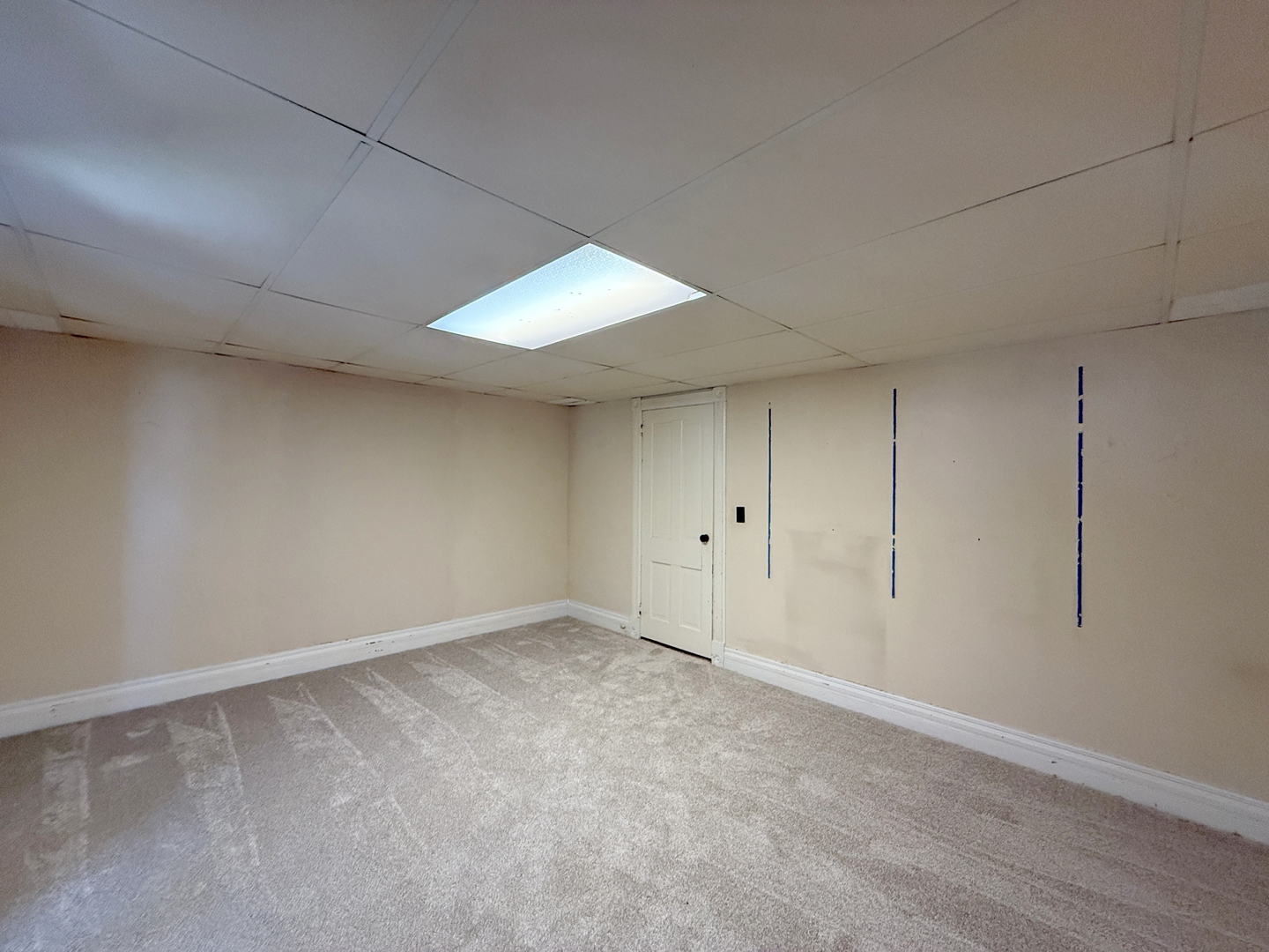 211 E 4th Avenue Property Photo 31